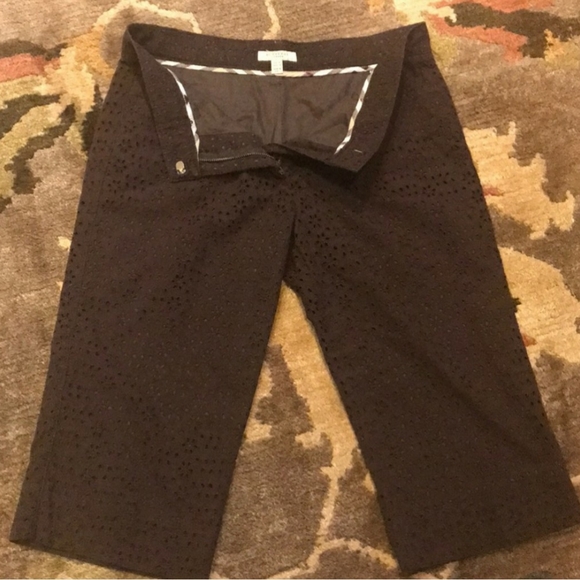 Burberry Brown Eyelet Bermuda Shorts 6 - Picture 2 of 6